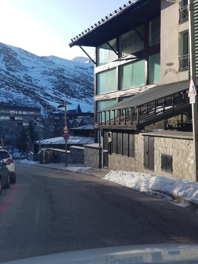 Apartamento Edificio Serraneu. Sierra Nevada. Granada Luaran gambar