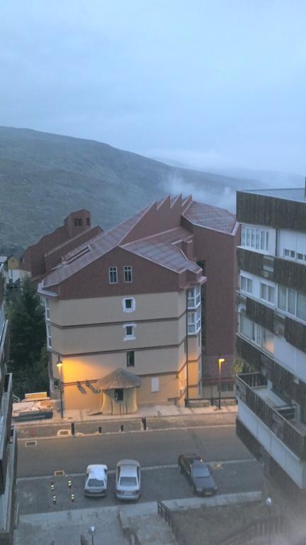 Apartamento Edificio Serraneu. Sierra Nevada. Granada Luaran gambar