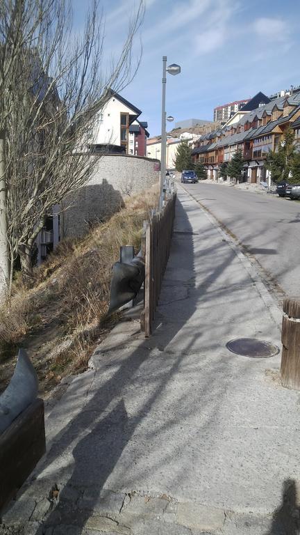 Apartamento Edificio Serraneu. Sierra Nevada. Granada Luaran gambar
