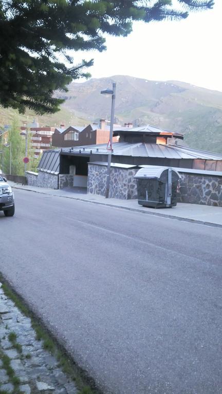 Apartamento Edificio Serraneu. Sierra Nevada. Granada Luaran gambar